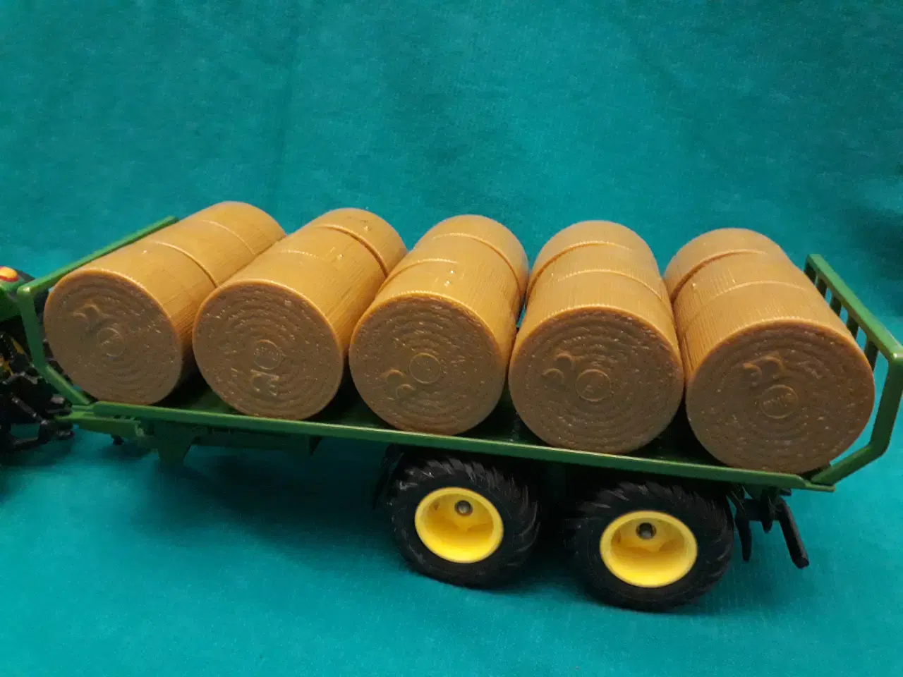 Billede 2 - Siku John Deere med Rundballevogn