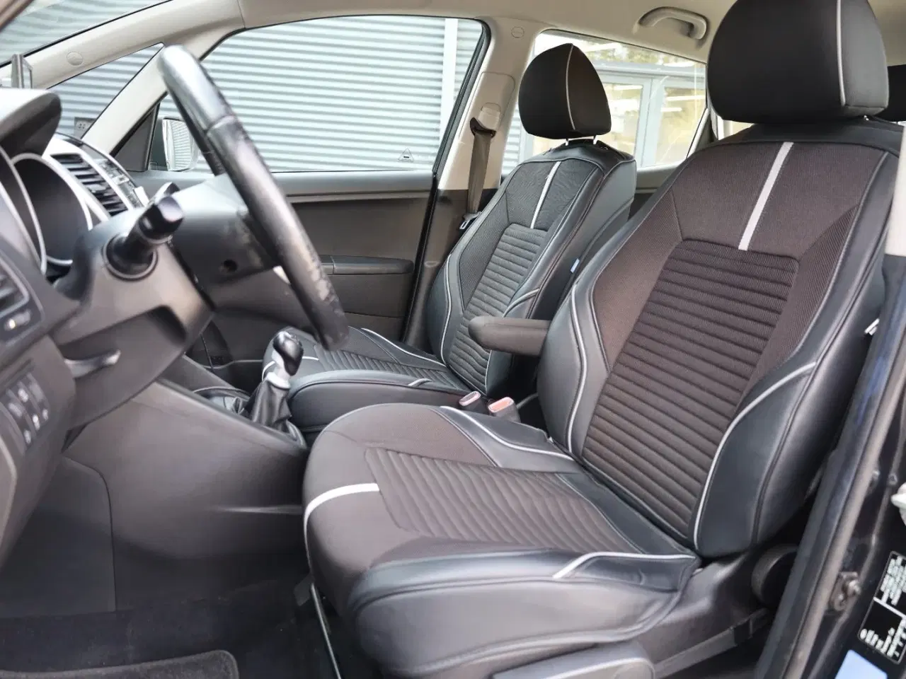 Billede 2 - Kia Venga 1,4 CVVT Motion