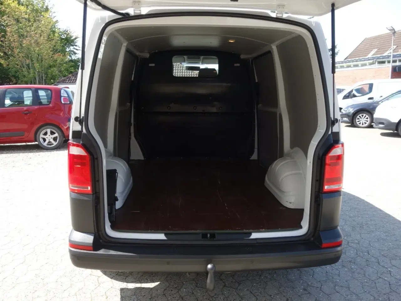 Billede 12 - VW Transporter 2,0 TDi 150 Kassevogn DSG kort