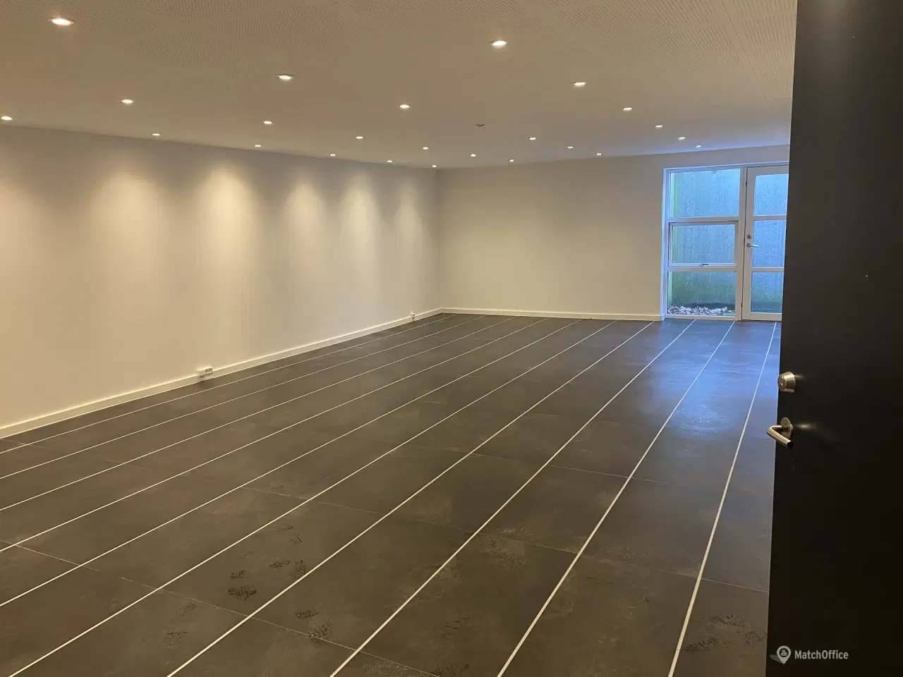 Billede 9 - Yderst indbydende lager med gulvvarme - Ring for mere info👍🏼