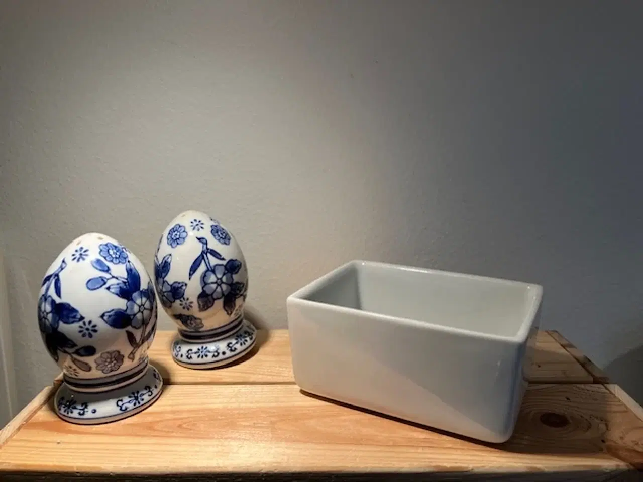 Billede 3 - Charmerende Æggeformet Salt- og Pebersæt  Blå/Hvid