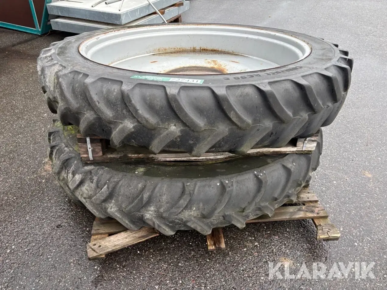 Billede 1 - Dæk Continental 270/95 R 48 2 styk