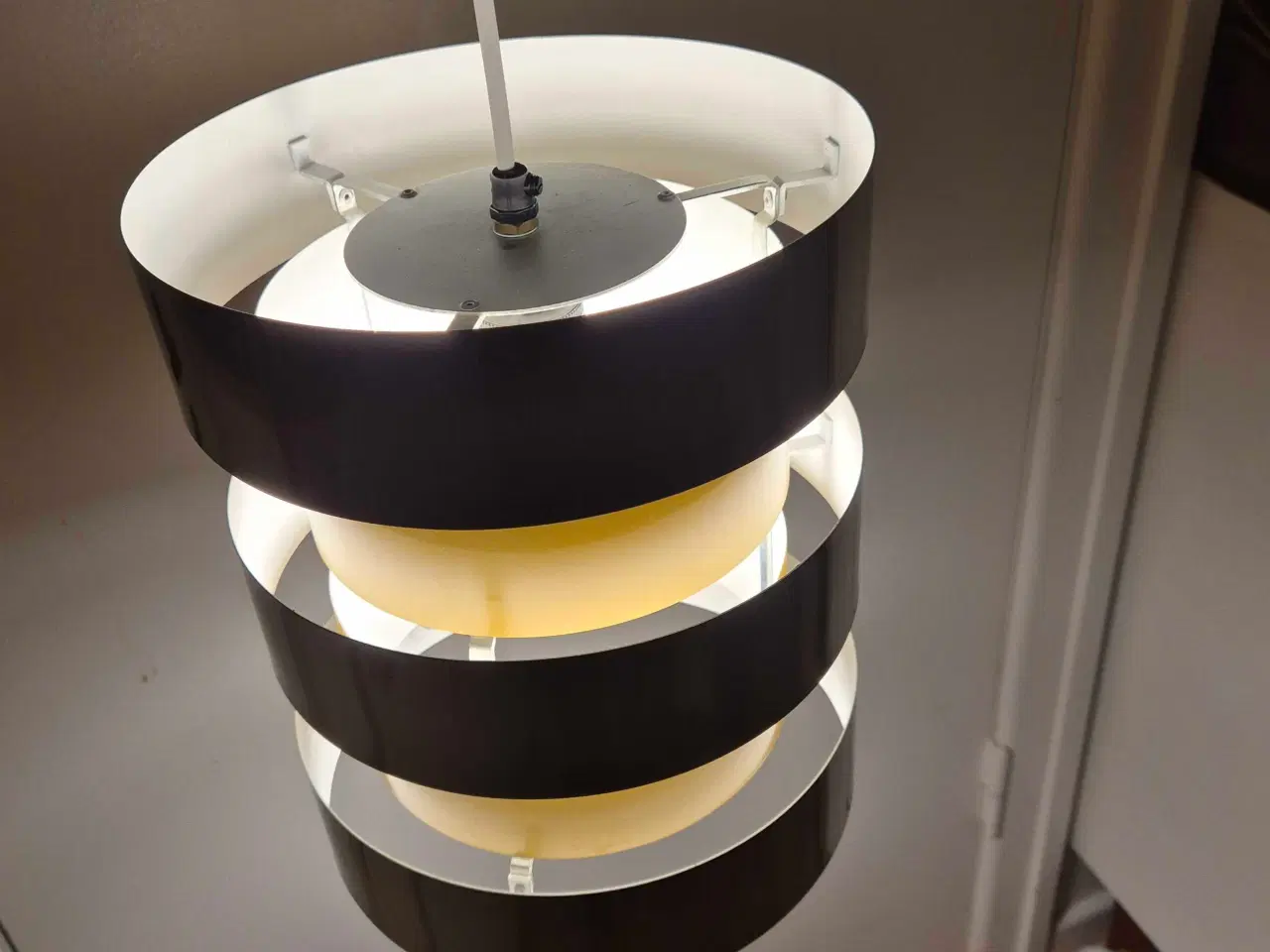 Billede 11 - Smuk karrygul Eiffel-pendel