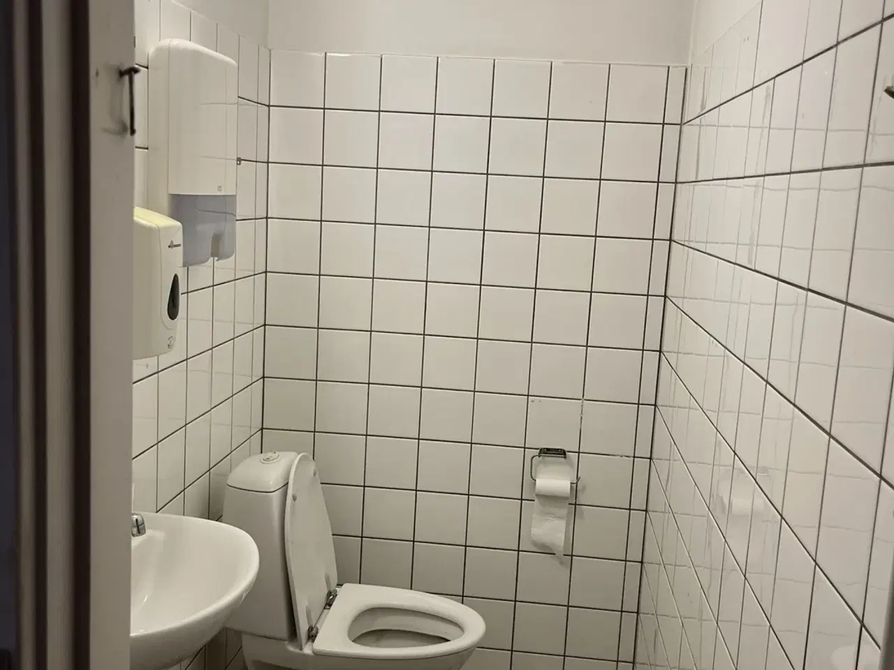 Billede 7 - Kontor eller pendlerbolig til leje med i Storkøbenhavn.