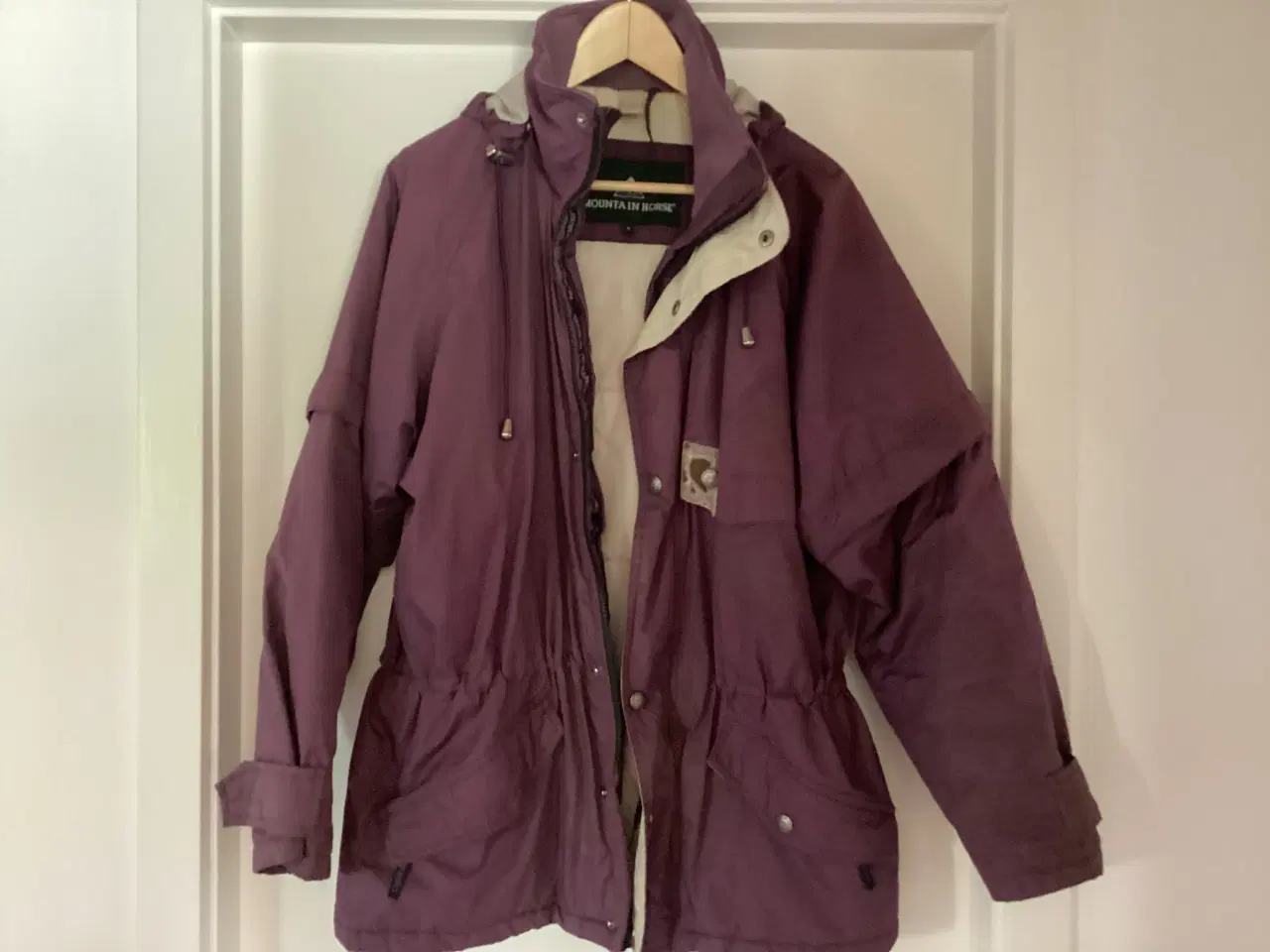 Billede 2 - Ridejakker dame str 38-40