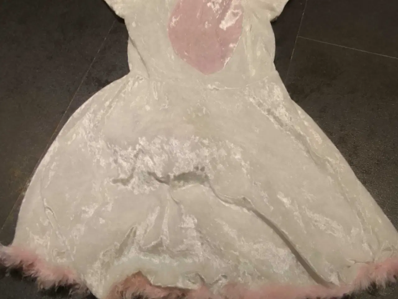 Billede 1 - Kanin kostume kjole