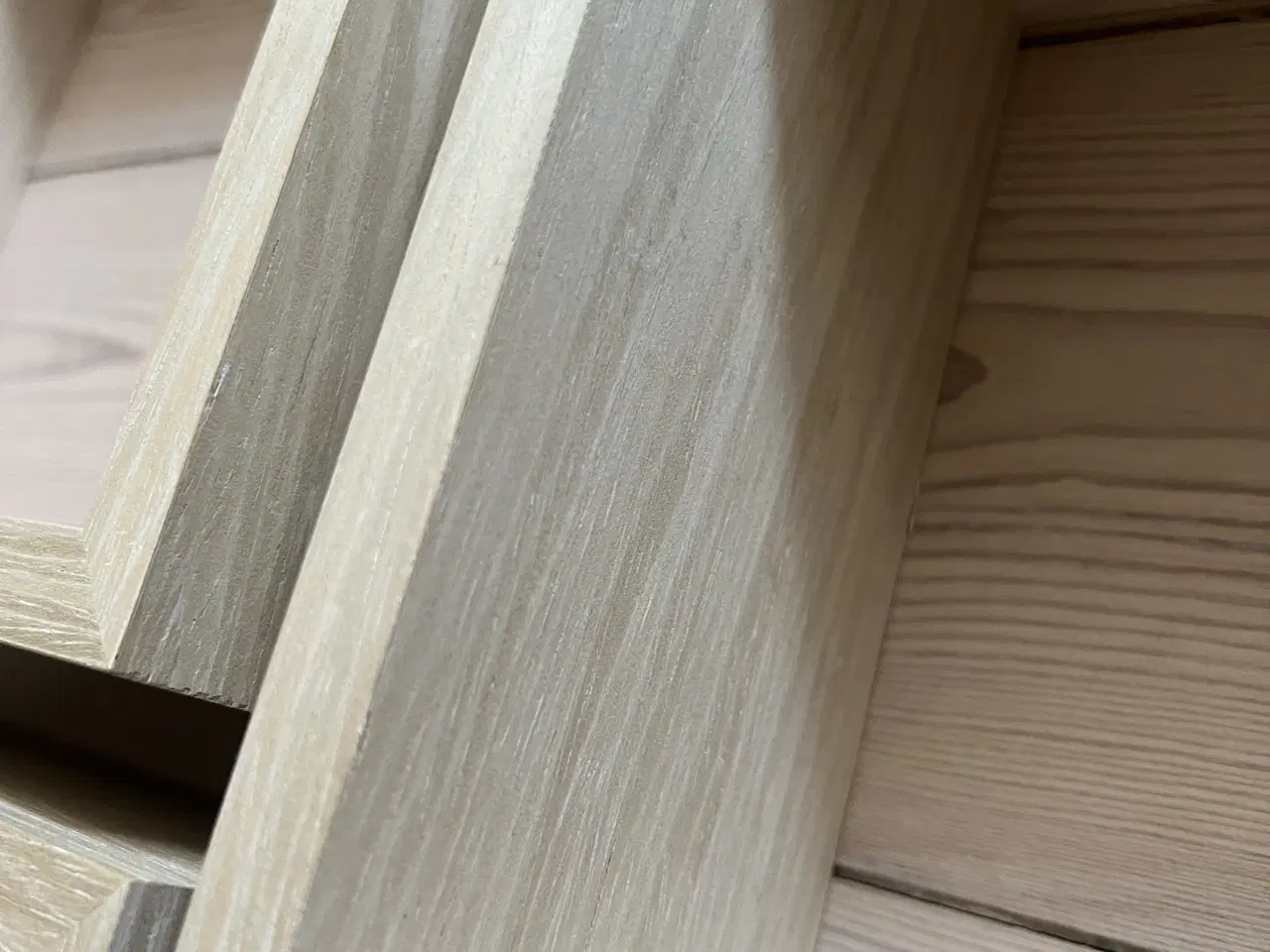 Billede 2 - 3 væghylder