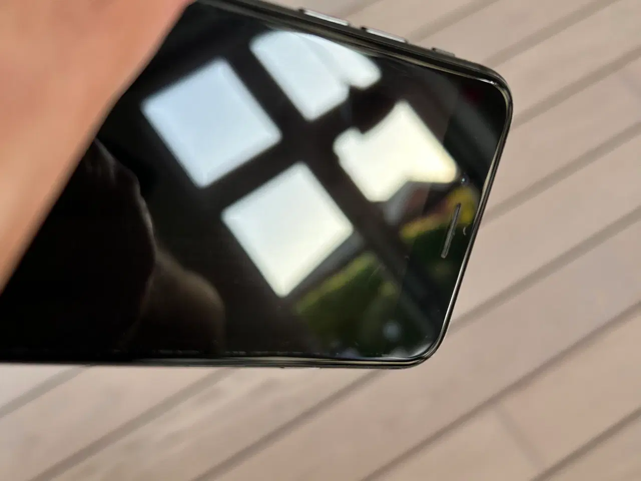 Billede 4 - Virkelig pæn iPhone 8