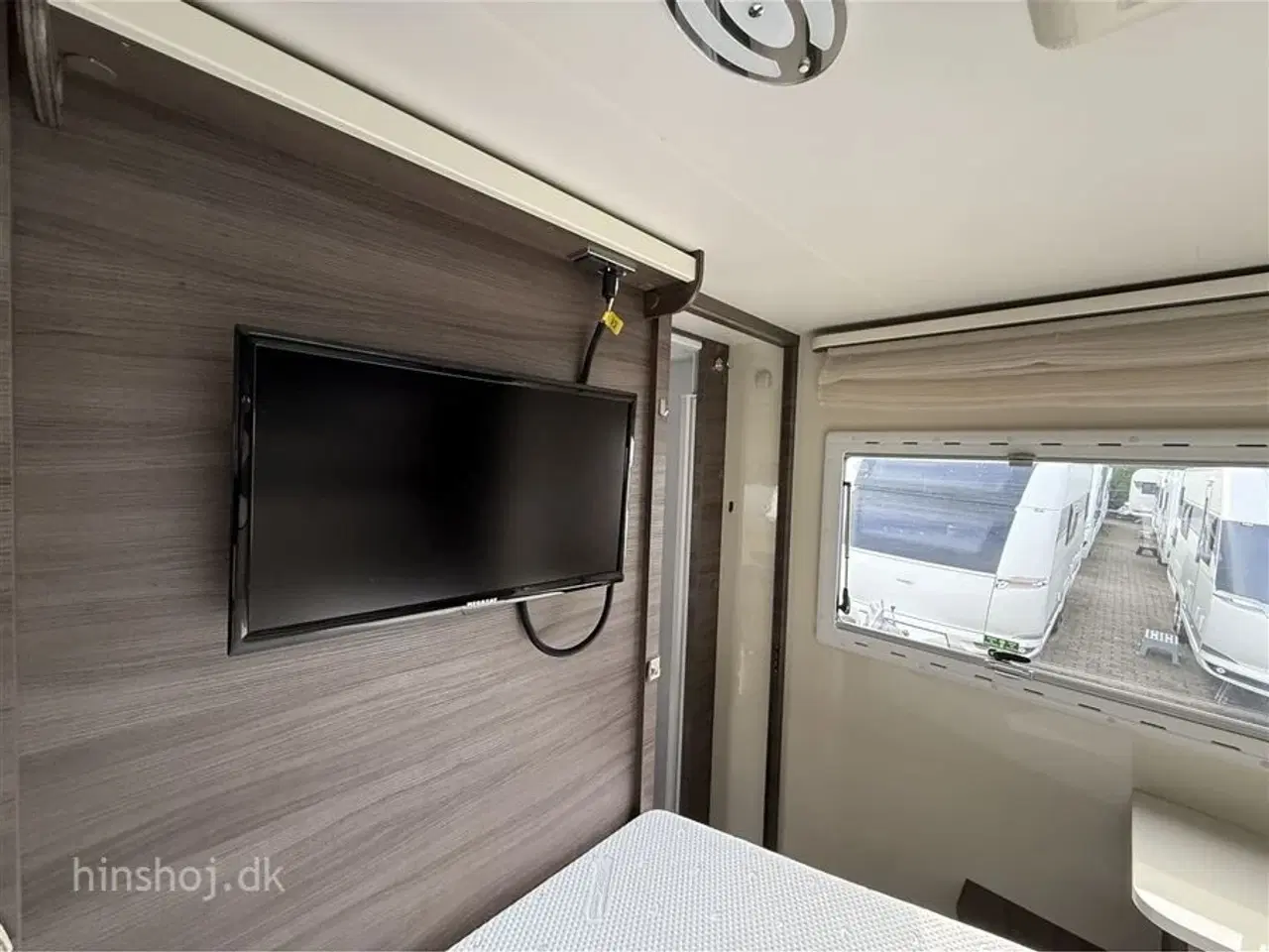 Billede 9 - 2017 - McLouis Nevis 80 G Karat   Lækker autocamper med Queens Bed fra Hinshøj Caravan