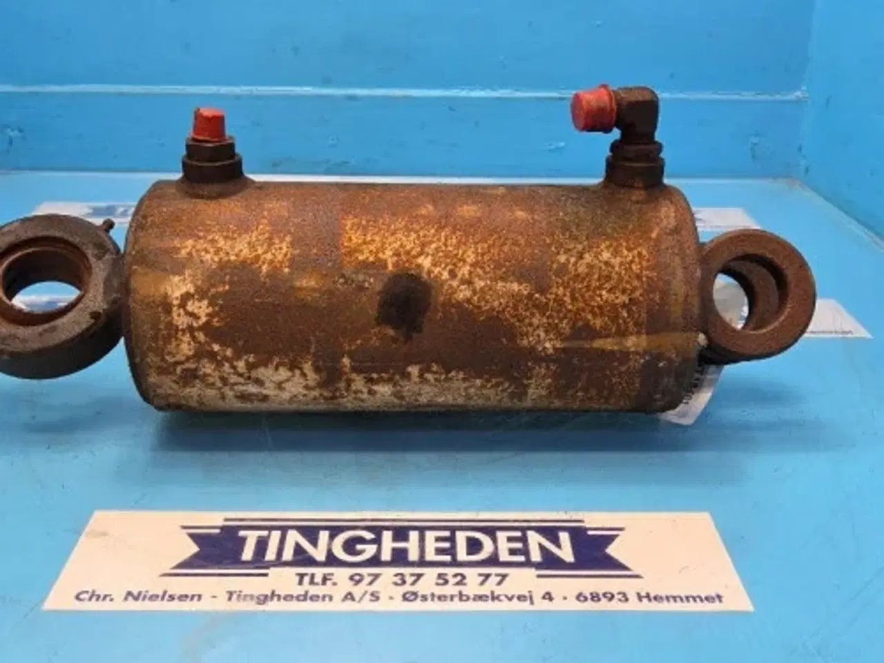 Billede 1 - Valtra T213 Liftcylinder R.  V37787500