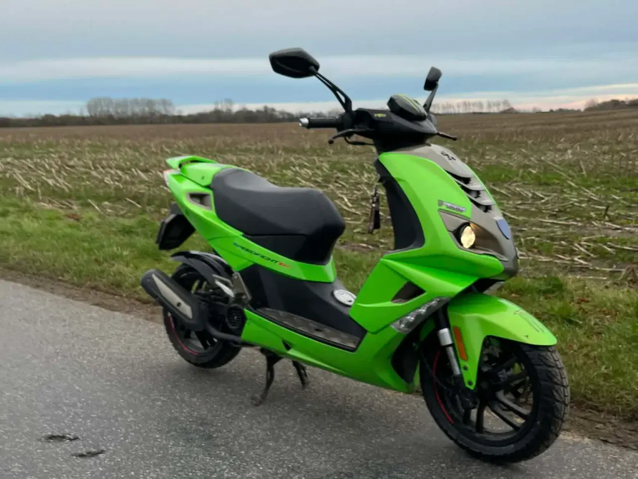 Billede 2 - Peugeot speedfight 4