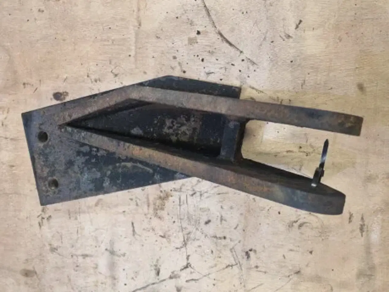 Billede 4 - Claas Axion 840 Holder Slingerarm V. 21636570