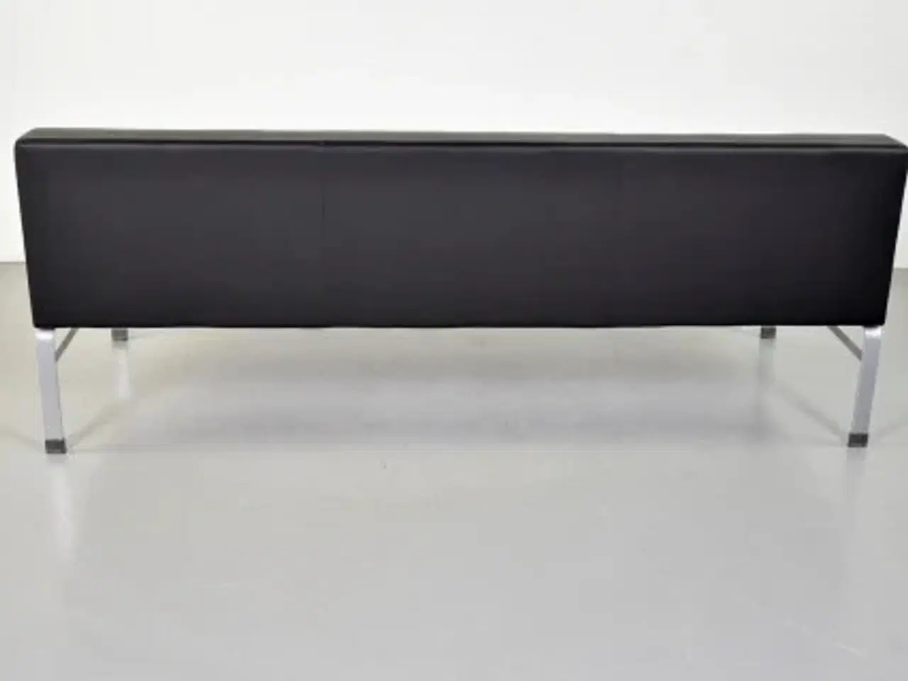 Billede 3 - Kinnarps wilson sofa i sort læder