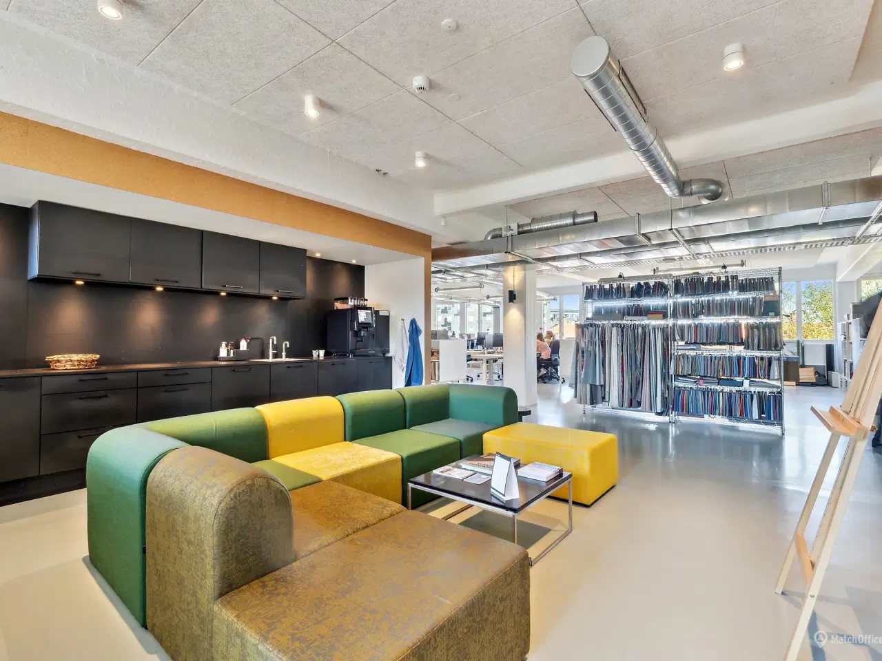 Billede 8 - Nyistandsat kontor på tilgængelig lokation