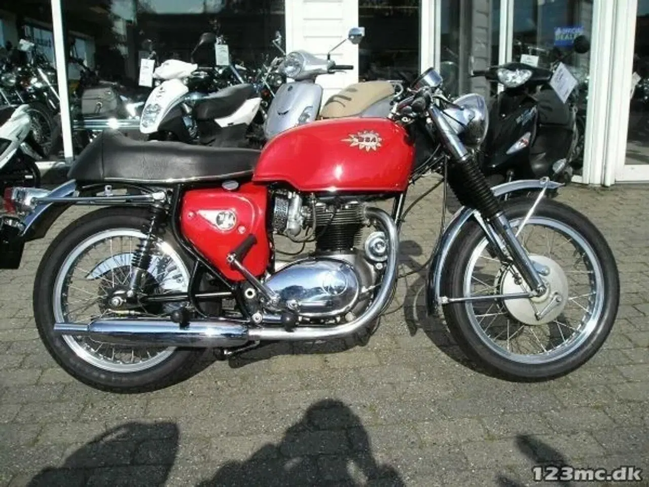 Billede 1 - BSA Spitfire 650