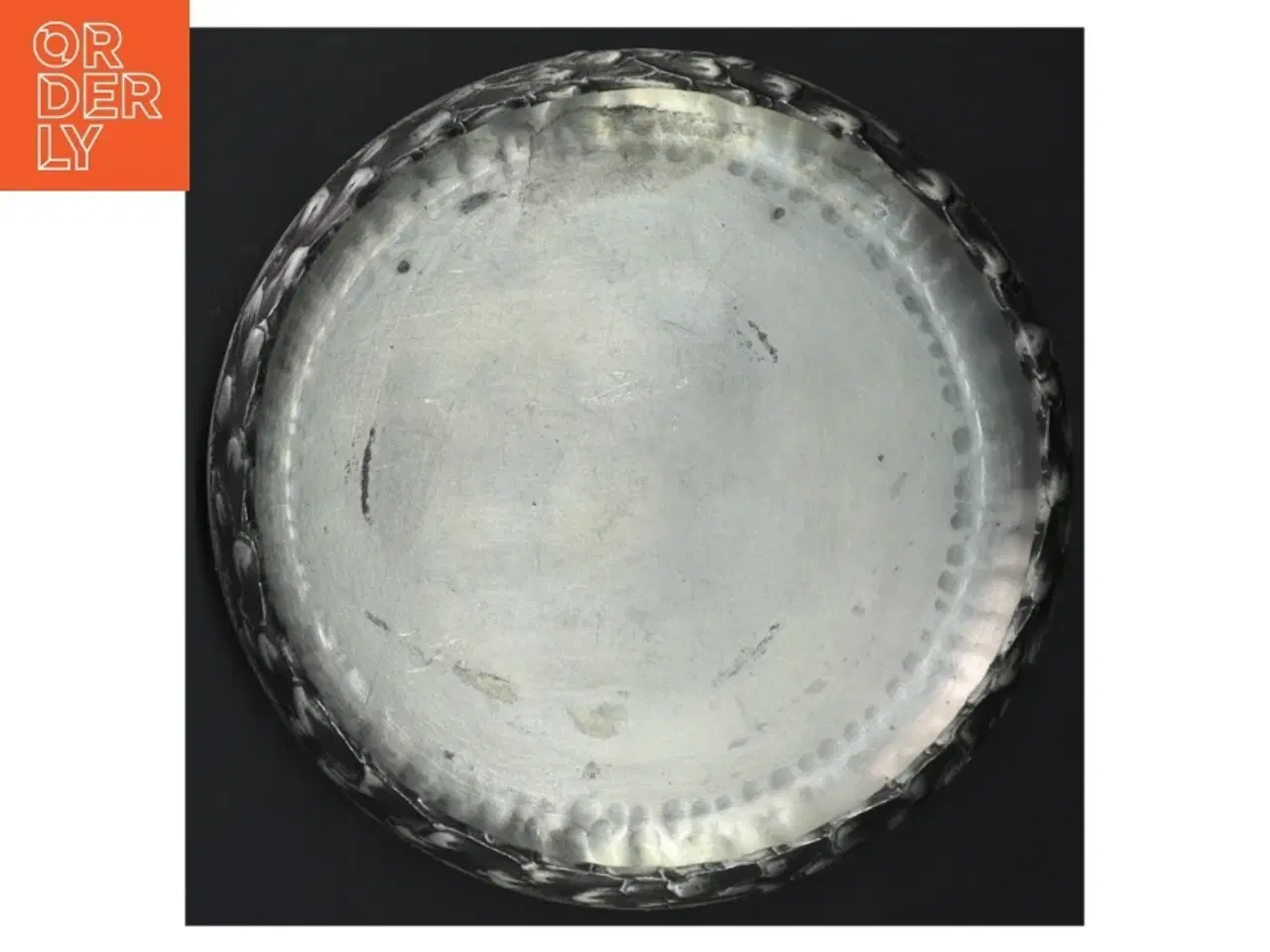 Billede 2 - Rund skål i metal fra Riddertinn Håndarbeid (str. Ø. 15,5 cm)