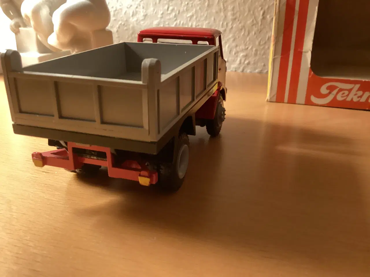 Billede 2 - Tekno ford d800