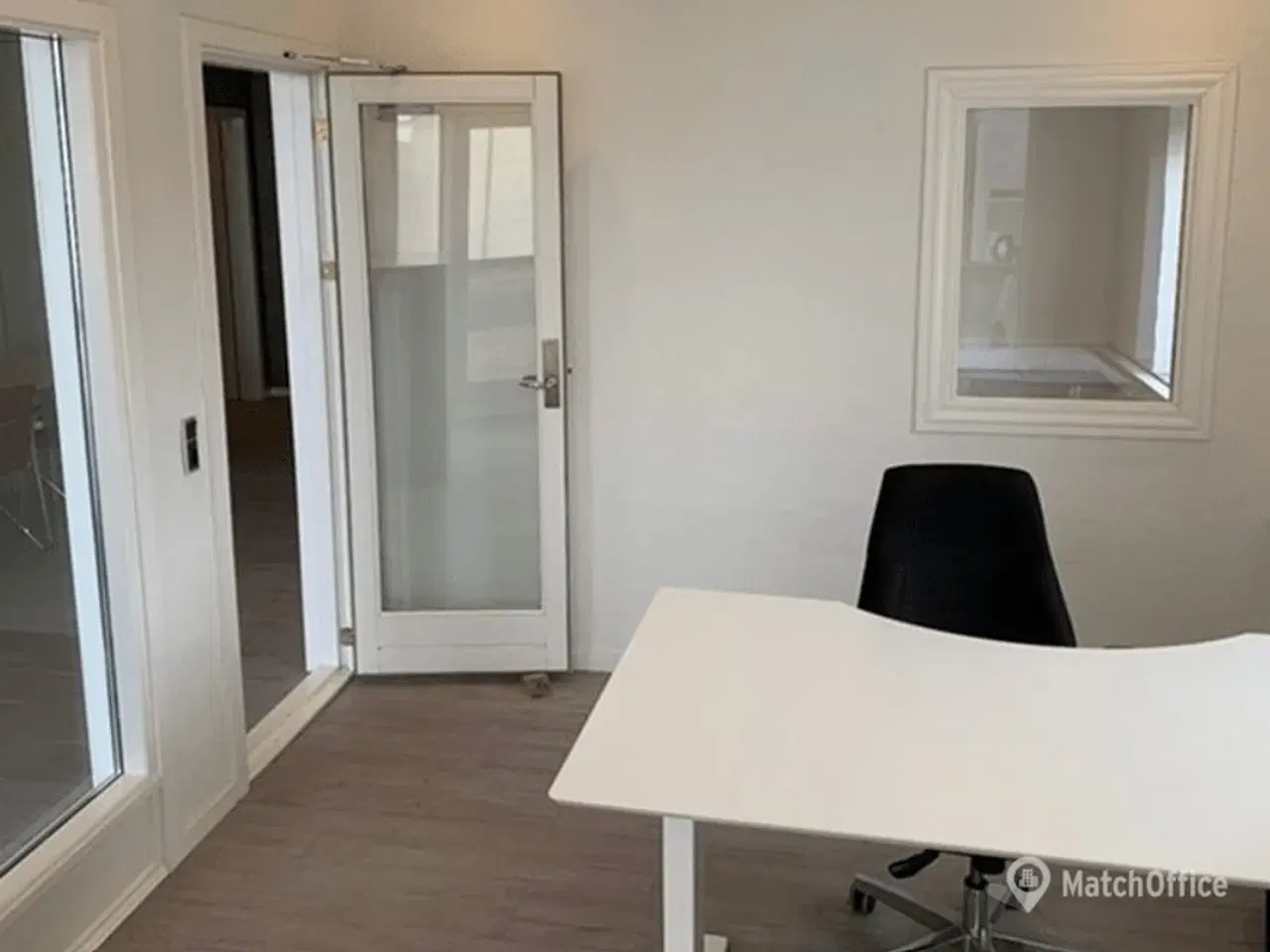 Billede 4 - Flot og funktionel erhvervsejerlejlighed med lager- og kontor i Kolding Syd