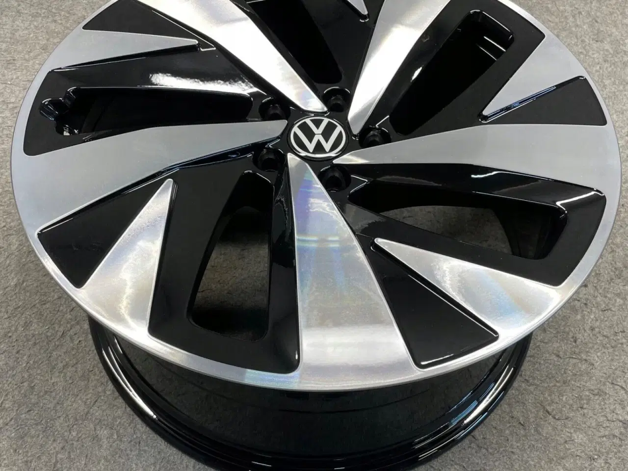 Billede 2 - ALUFÆLGE VW ID 4 ID4 ID.4 11A DRAMMEN 20"