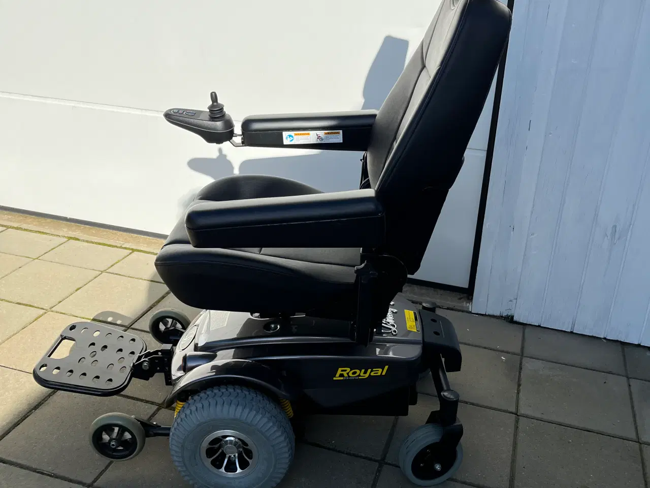Billede 2 - El kørestol model Lindebjerg es 400
