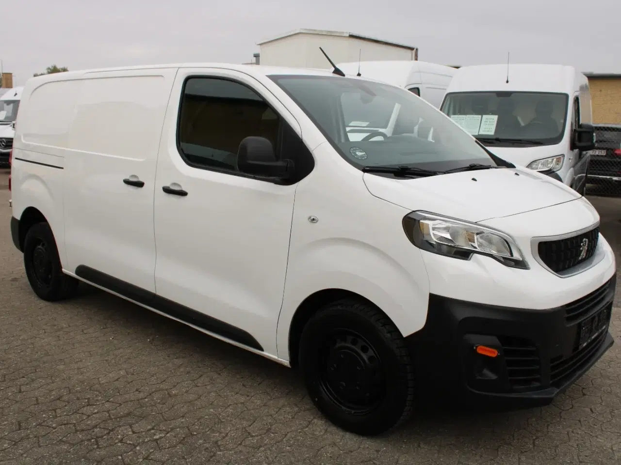 Billede 2 - Peugeot Expert 2,0 BlueHDi 122 L2 Plus Van