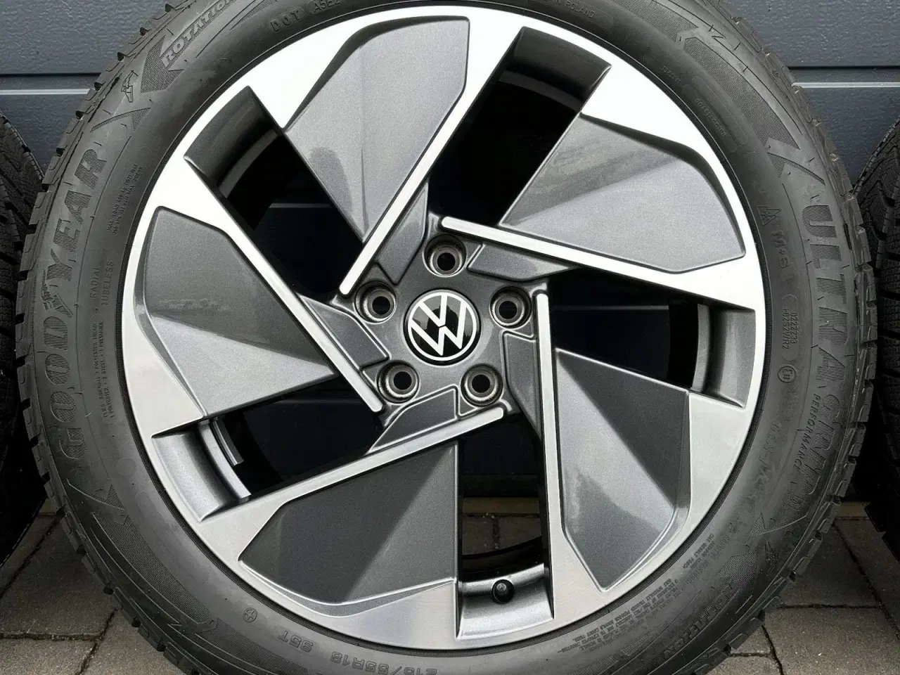 Billede 5 - VINTERHJUL VW ID.3 ID3 10A DERRY 18"