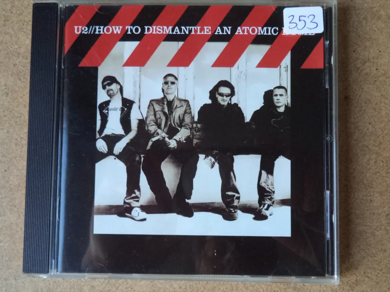 Billede 1 - U2 ** How To Dismantle An Atomic Bomb 