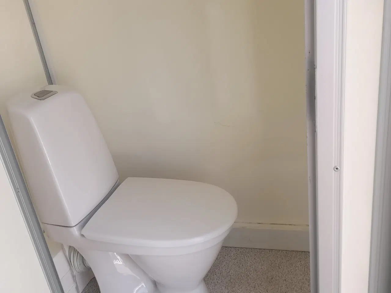 Billede 8 - Nysynet skurvogn, klar til brug.