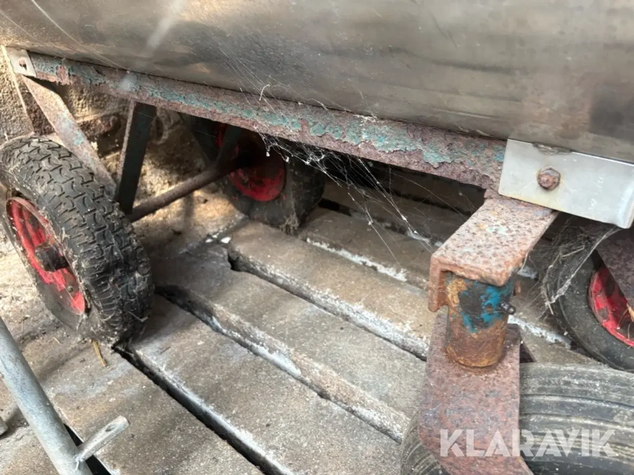 Billede 10 - Kalvefodervogn 2 styk.