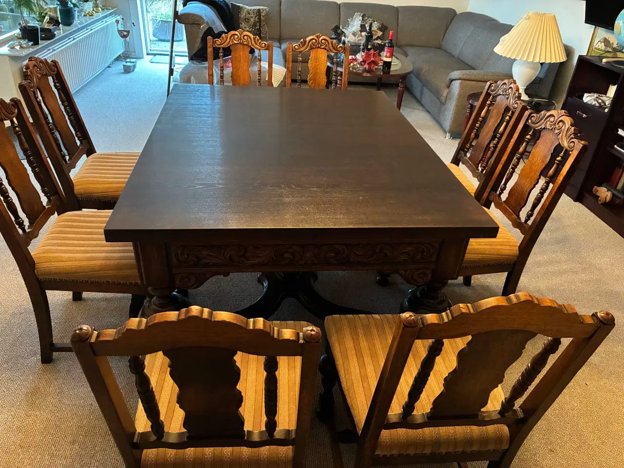 Billede 2 - Spisebord i moseeg