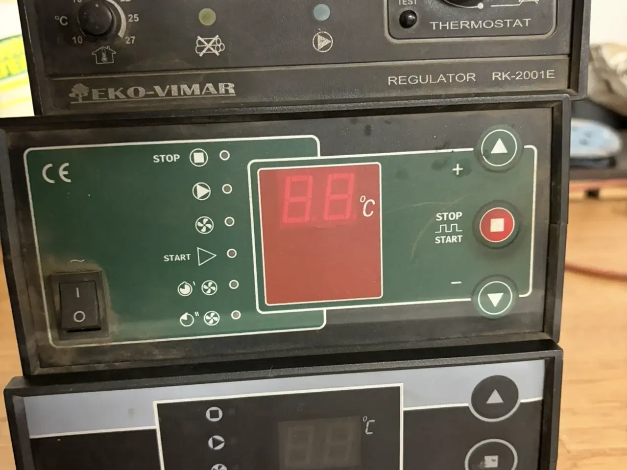 Billede 1 - Orlan fastbrændselsfyr 