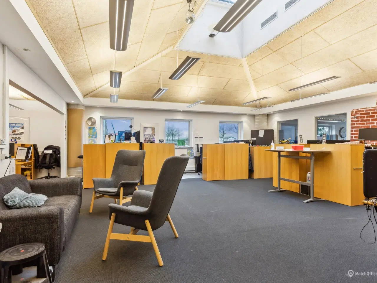 Billede 20 - Lagerhaller til leje i Odense – 7 911 m² lager- og logistikejendom med 10 porte