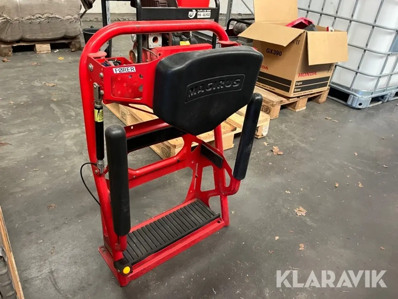 Billede 5 - Foldbar kravestol Magirus 5 styk