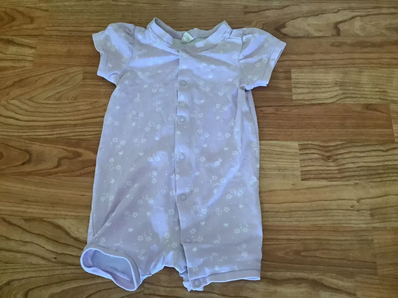 Billede 3 - Helt ny H&M tøjpakke str. 68 pige