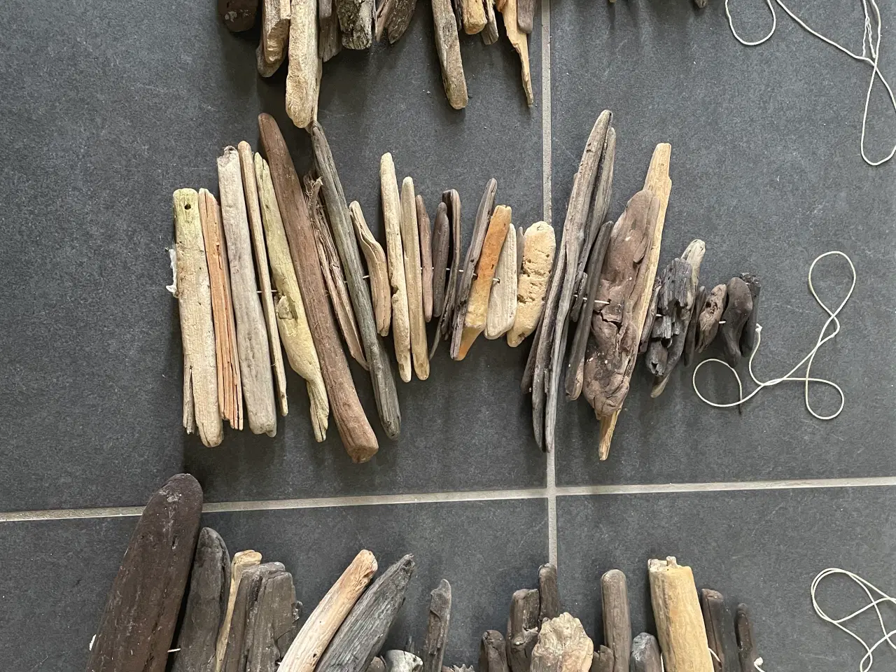 Billede 1 - Strand Uro af strandingstræ 