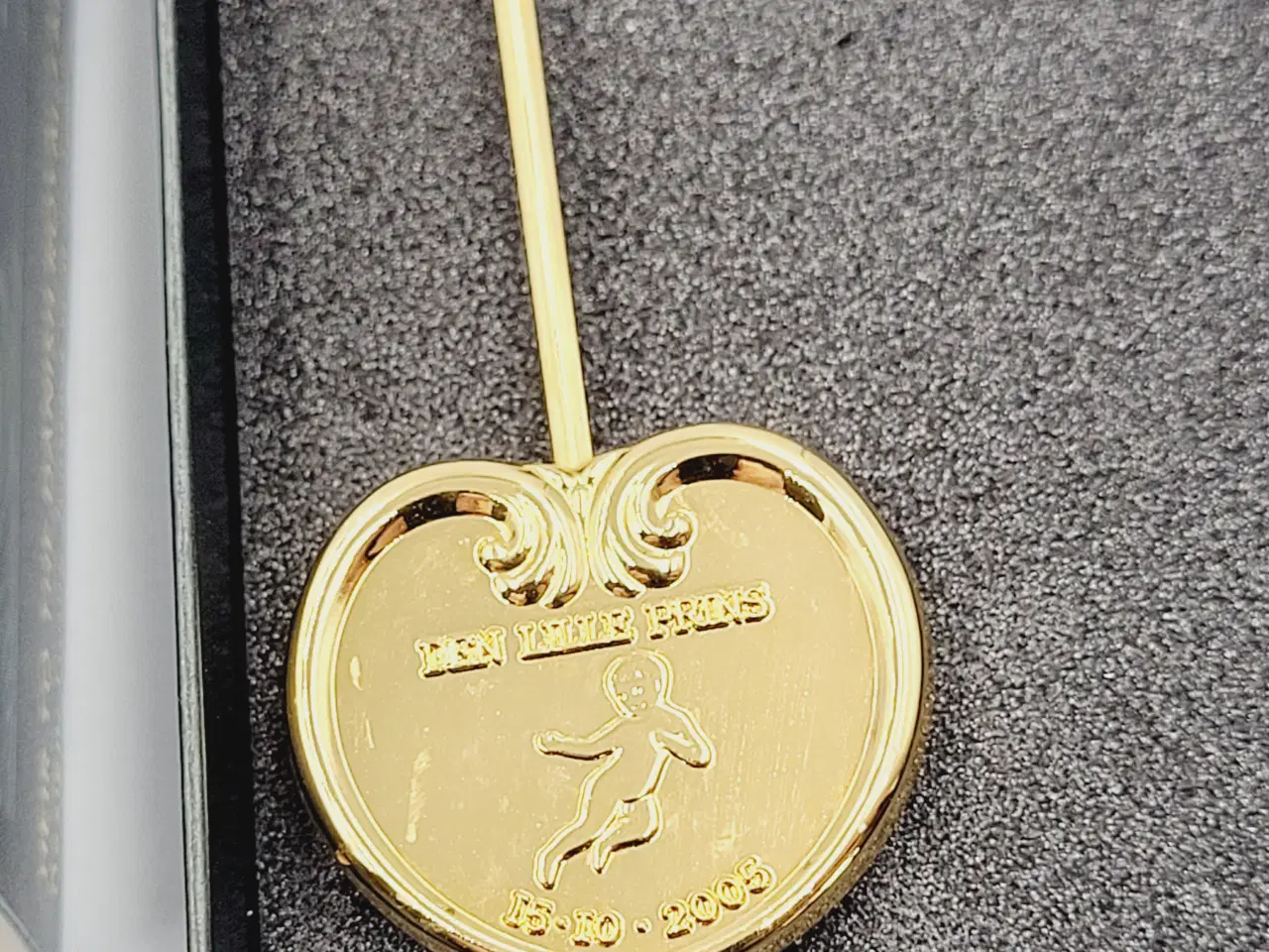 Billede 4 - ⭐️· Georg Jensen Julepynt - Tronarvingen 2005 