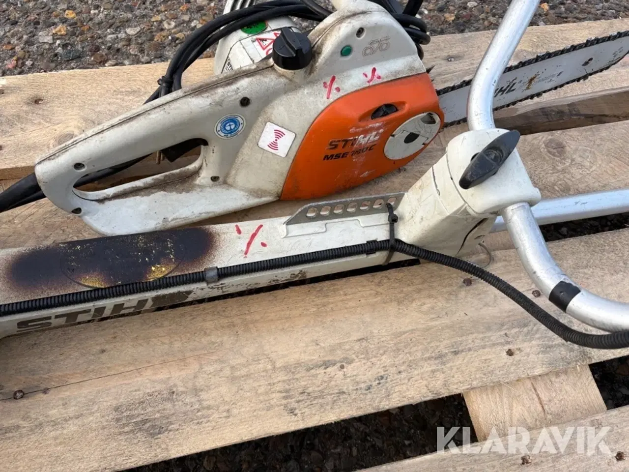 Billede 10 - Buskrydder 2 styk, kædesav og vertikalskærer Stihl, Honda, John Deere