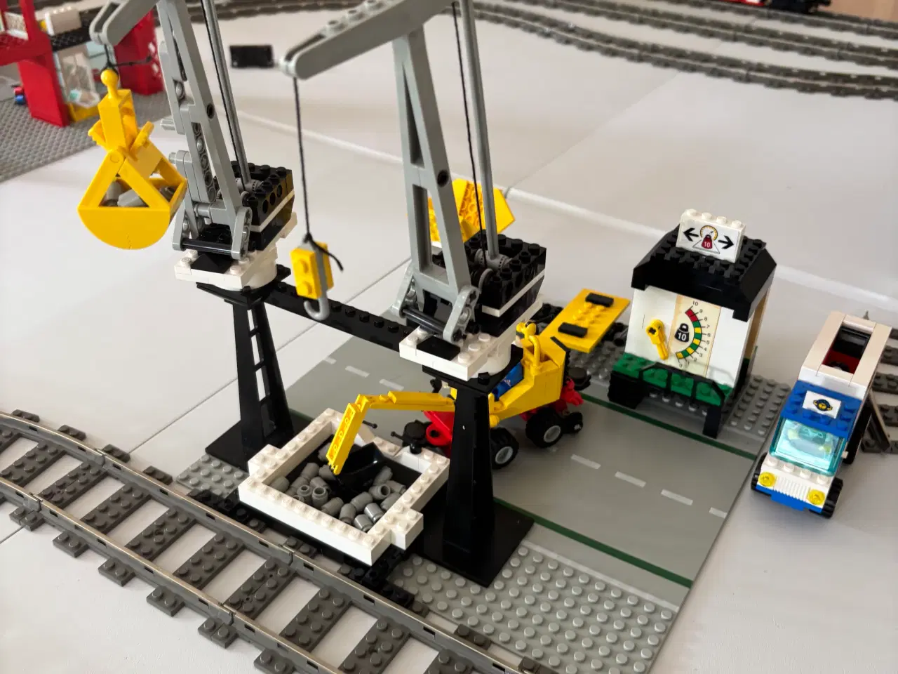 Billede 3 - Stor Lego system pakke med tog, vogne, skinner+sæt