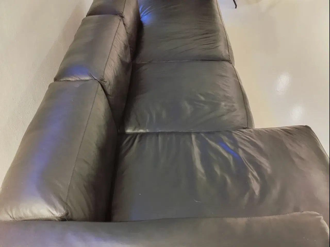 Billede 2 - Smuk kvalitet lædersofa. Gratis levering