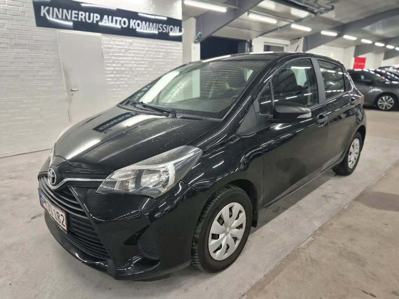 Billede 2 - Toyota Yaris 1,0 VVT-I T1 69HK 5d