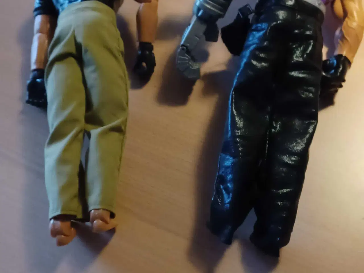 Billede 4 - Acionman med våben 