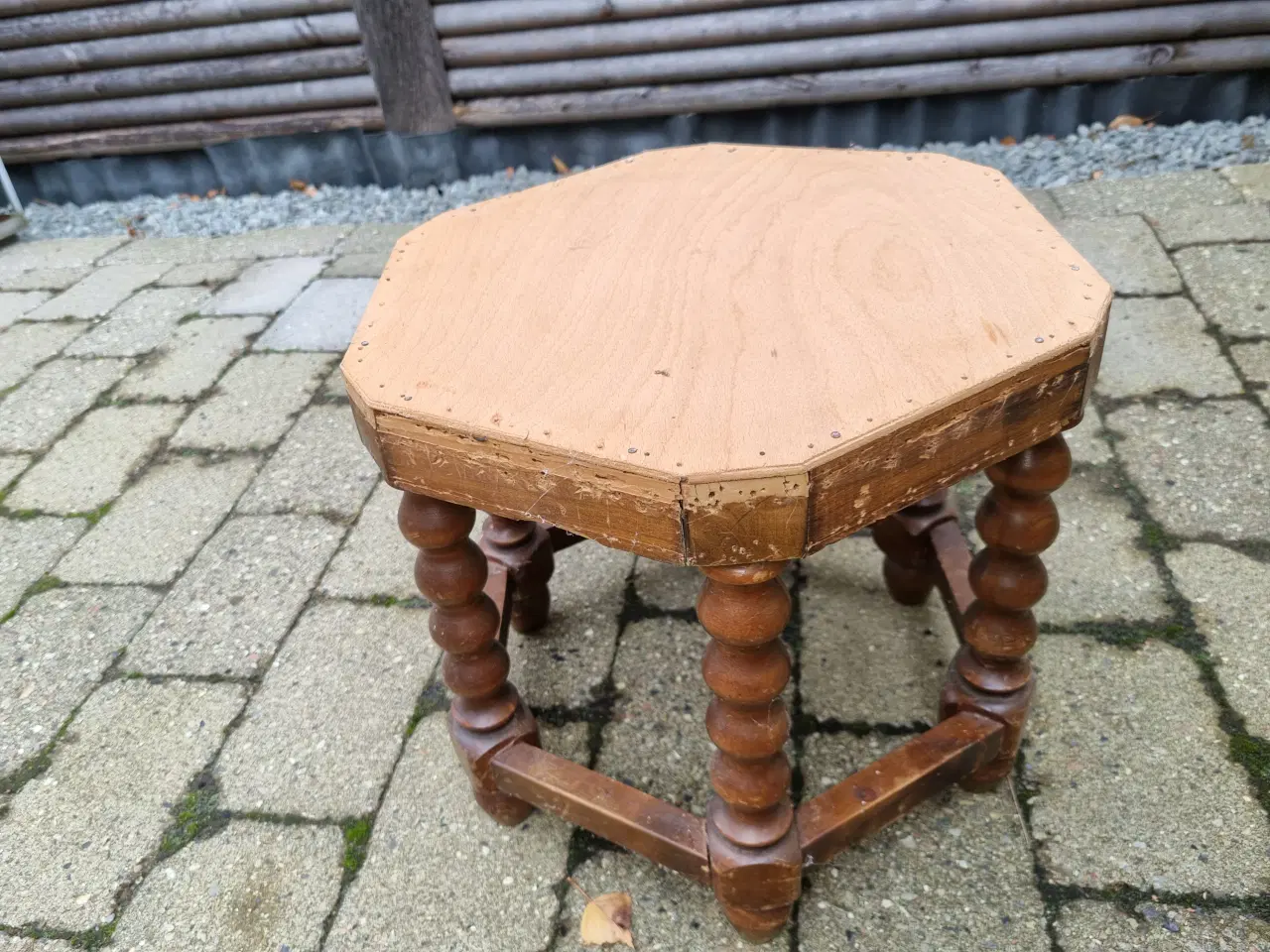 Billede 4 - Skammel. til montering, GRATIS