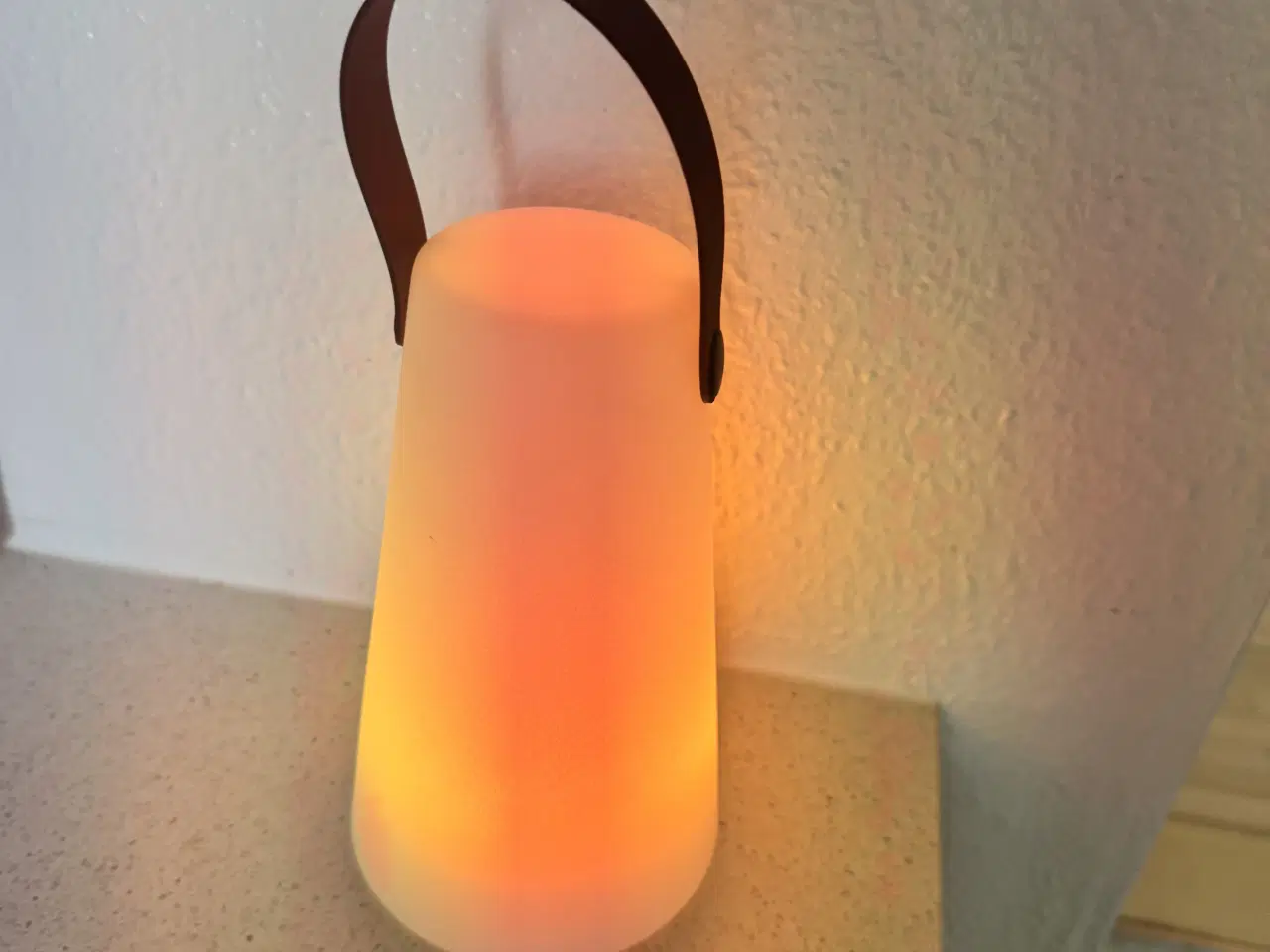 Billede 6 - LED lampe med farveskift 