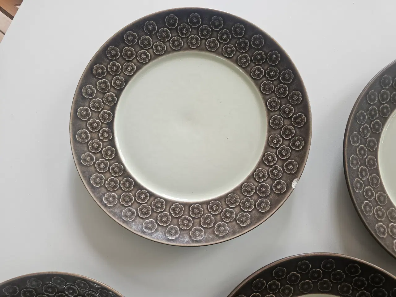 Billede 4 - Middagstallerkner Umbra i Stentøj af Quistgaard 