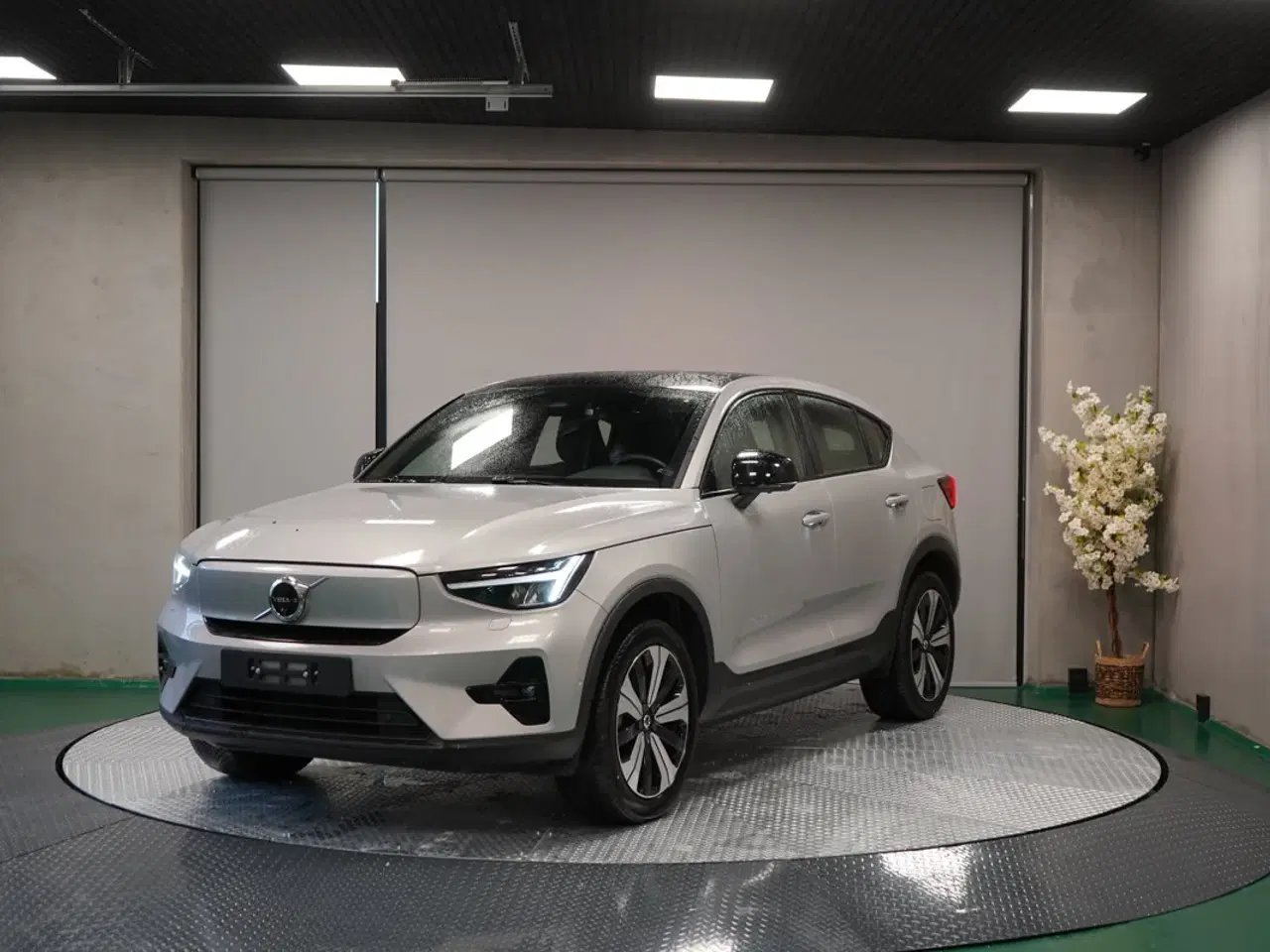 Billede 1 - Elbil i topudstyr - 231 HK – 2023 