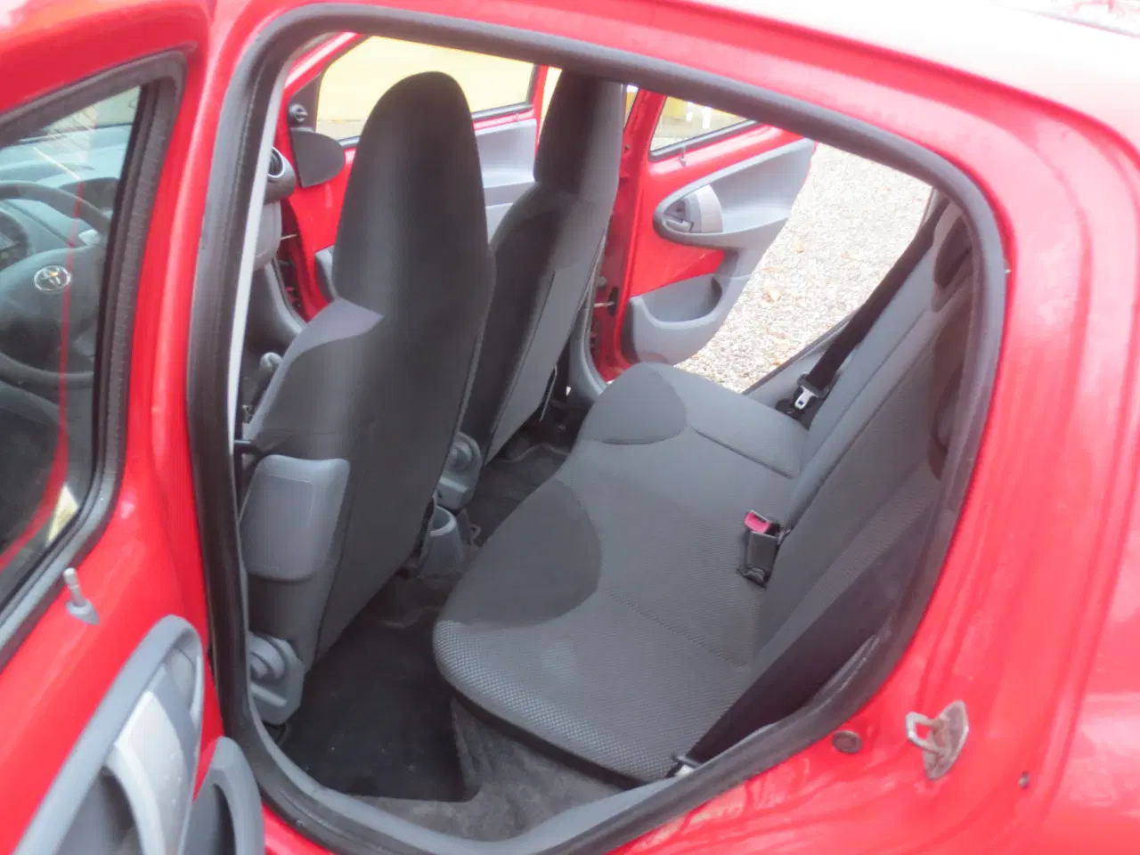 Billede 12 - Toyota Aygo 1.0 i år 08. Synet