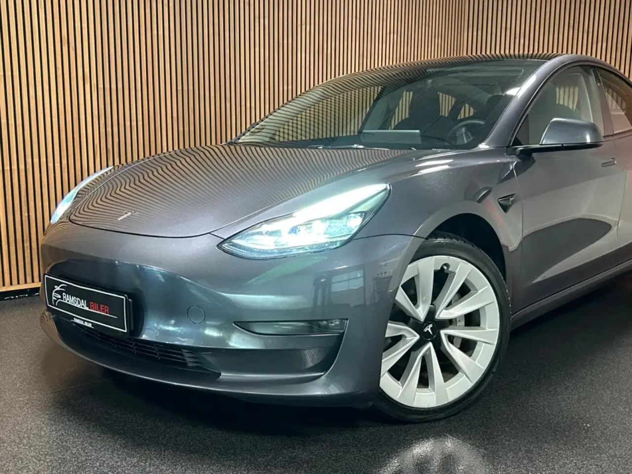Billede 2 - Tesla Model 3  Long Range AWD