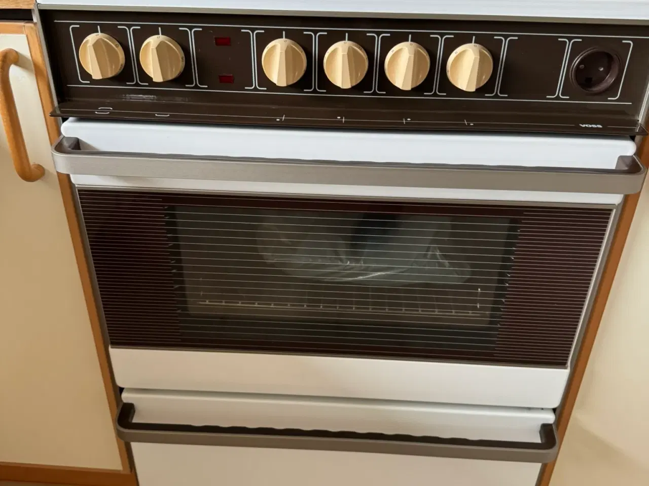 Billede 1 - Voss komfur