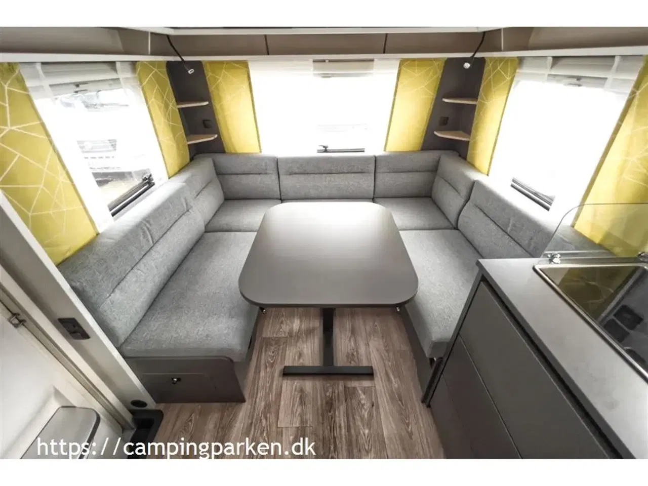 Billede 11 - 2023 - Fendt Apero 465 SFB   Flot kvalitetsvogn i skandinavisk design med fransk seng og stor rundsiddegruppe