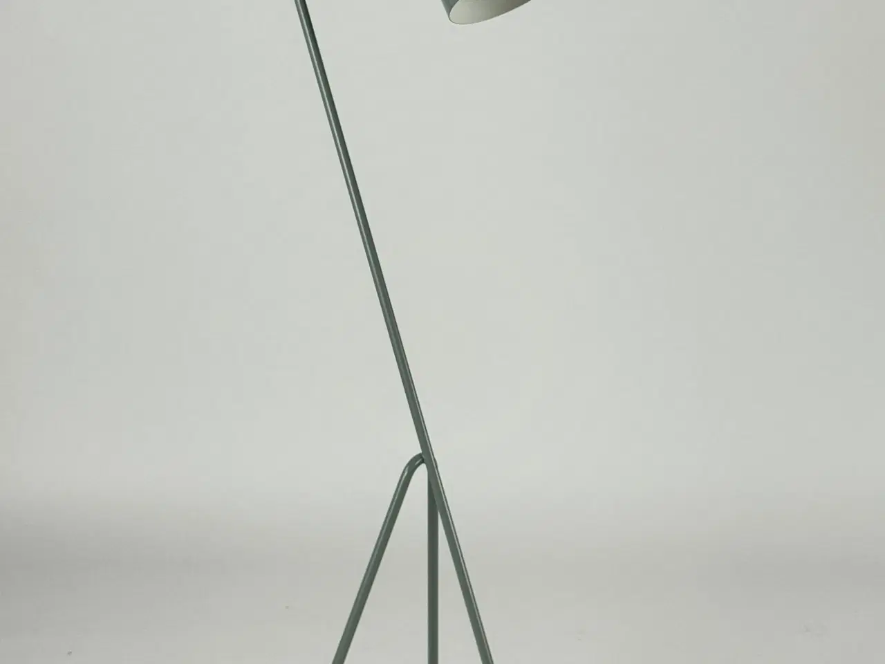 Billede 1 - GUBI Gräshoppa Gulvlampe – Støvet blå